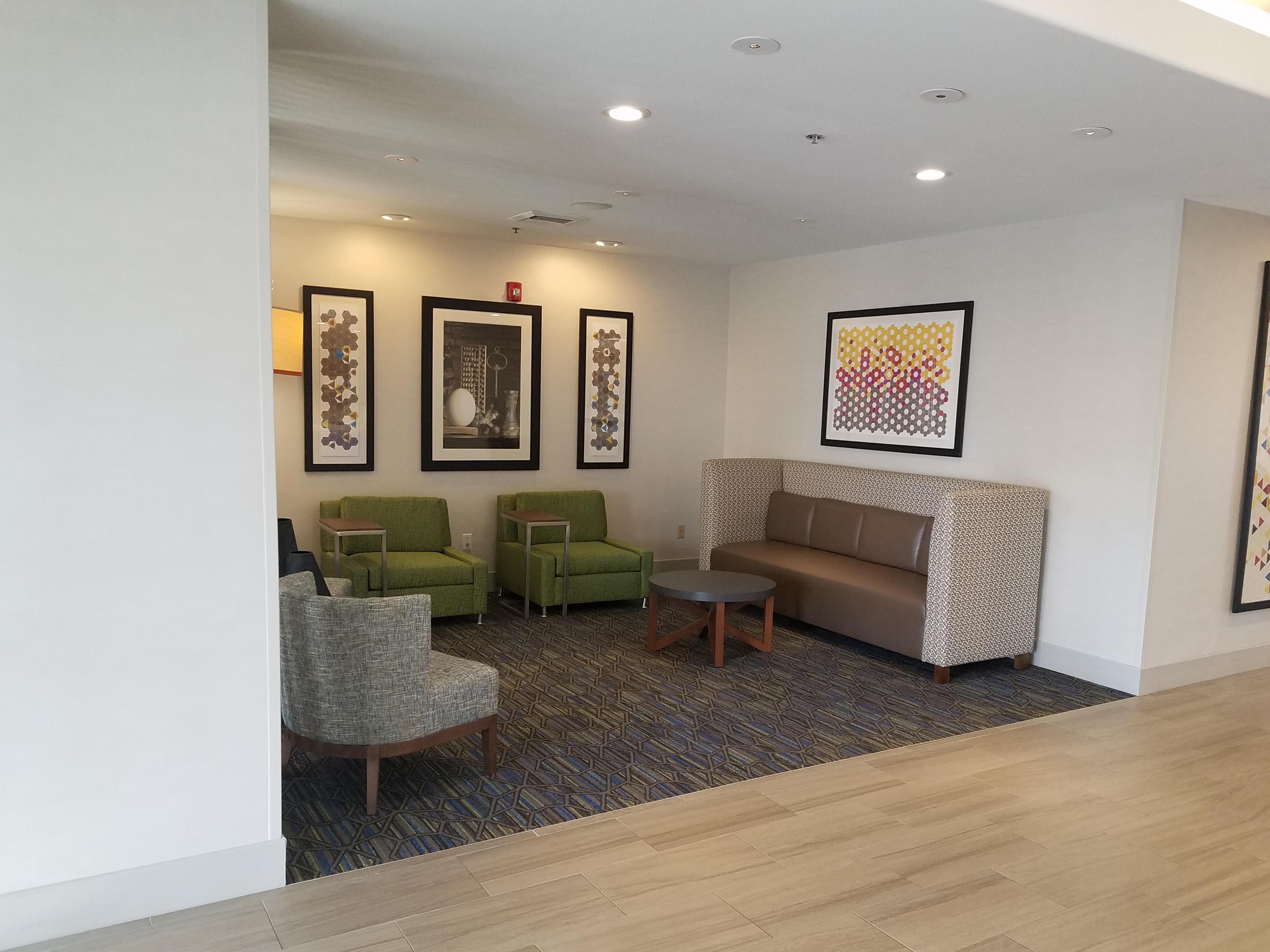 Holiday Inn Express & Suites Dinuba West By Ihg Ngoại thất bức ảnh