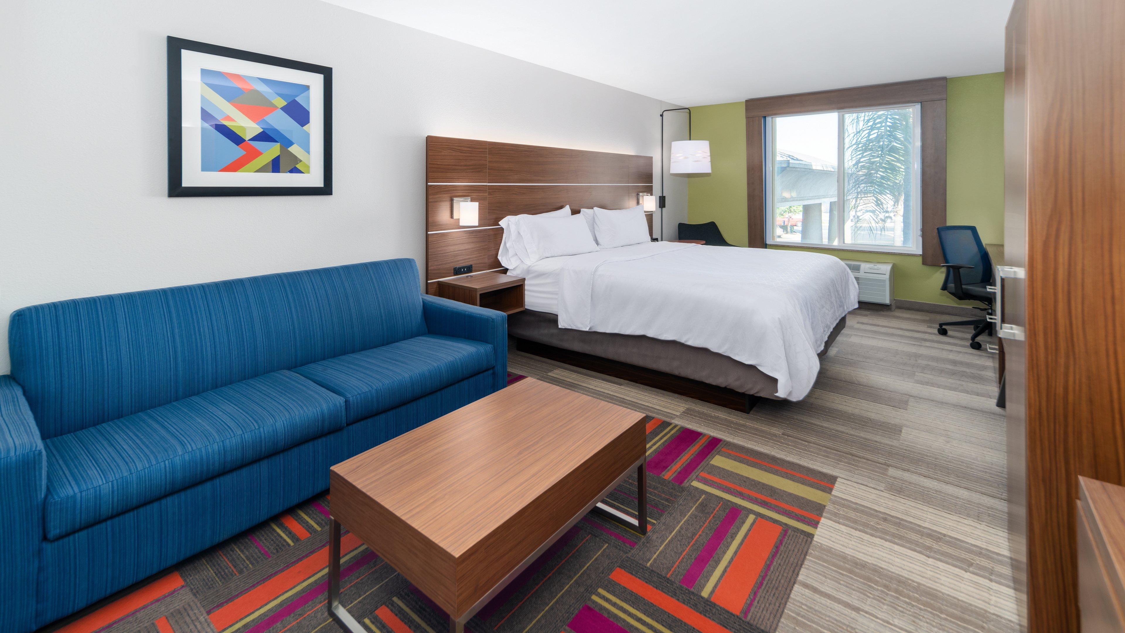 Holiday Inn Express & Suites Dinuba West By Ihg Ngoại thất bức ảnh