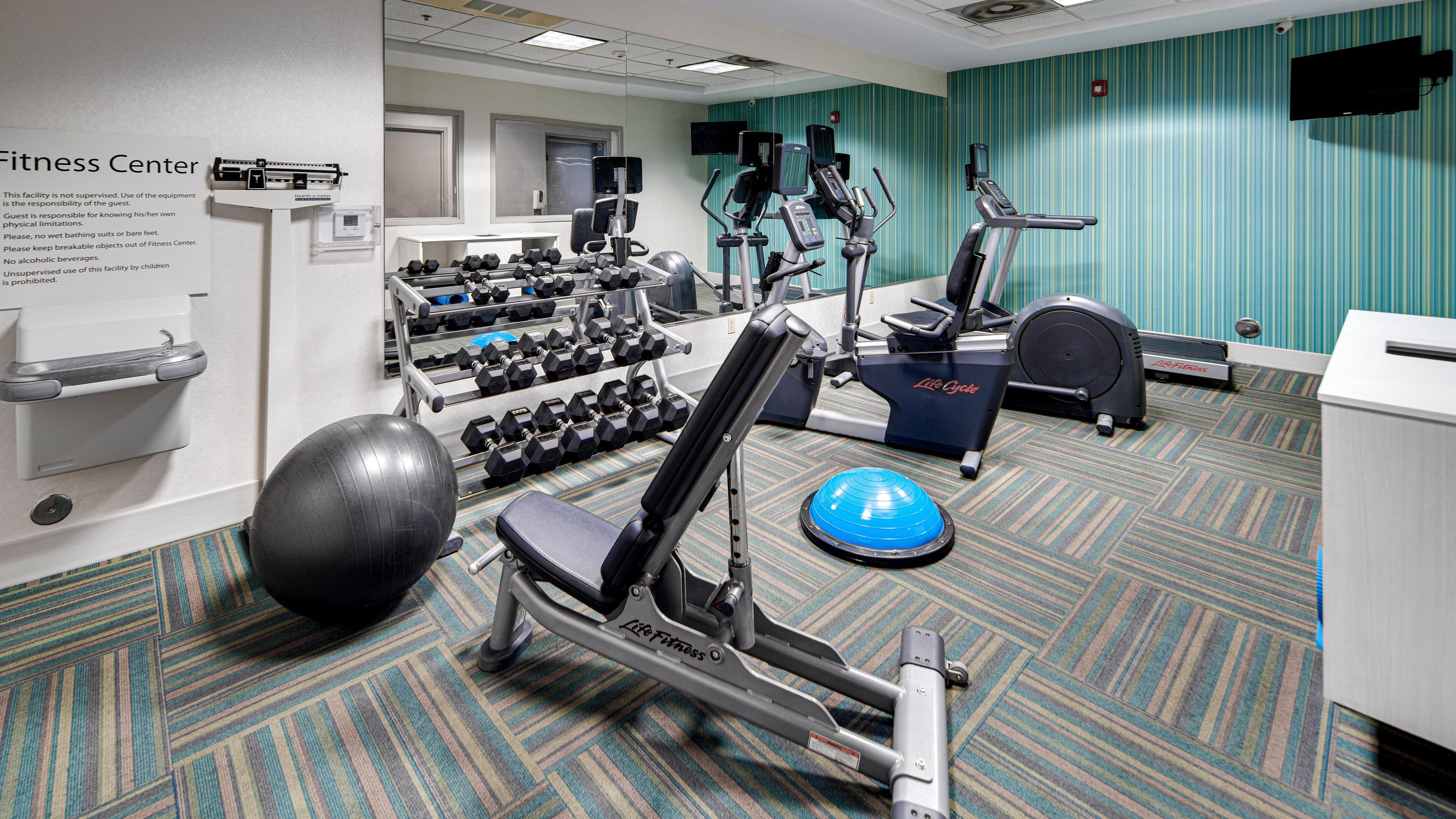 Holiday Inn Express & Suites Dinuba West By Ihg Ngoại thất bức ảnh